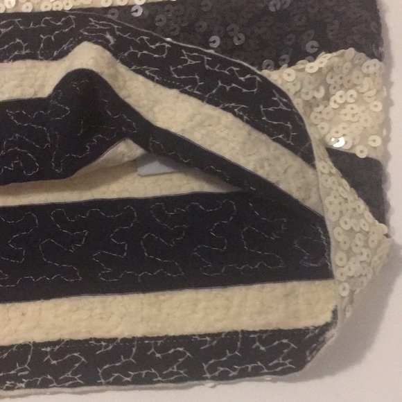 J CREW TOP - Picture 4 of 4